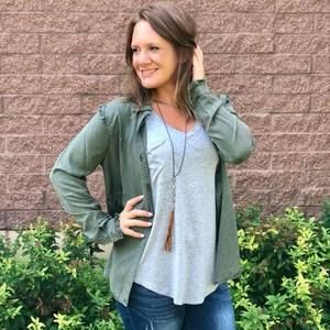 Meet your Posher, Jillian